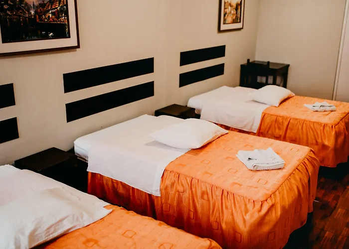 Guest house Pachacuteq 3*