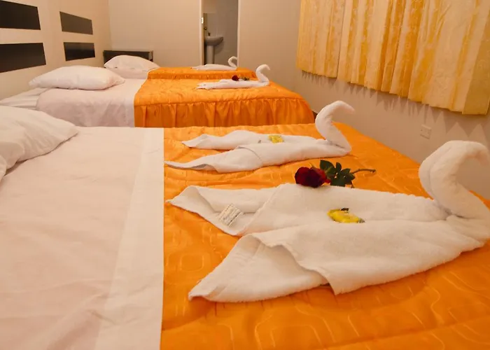 Guest house Pachacuteq 3*
